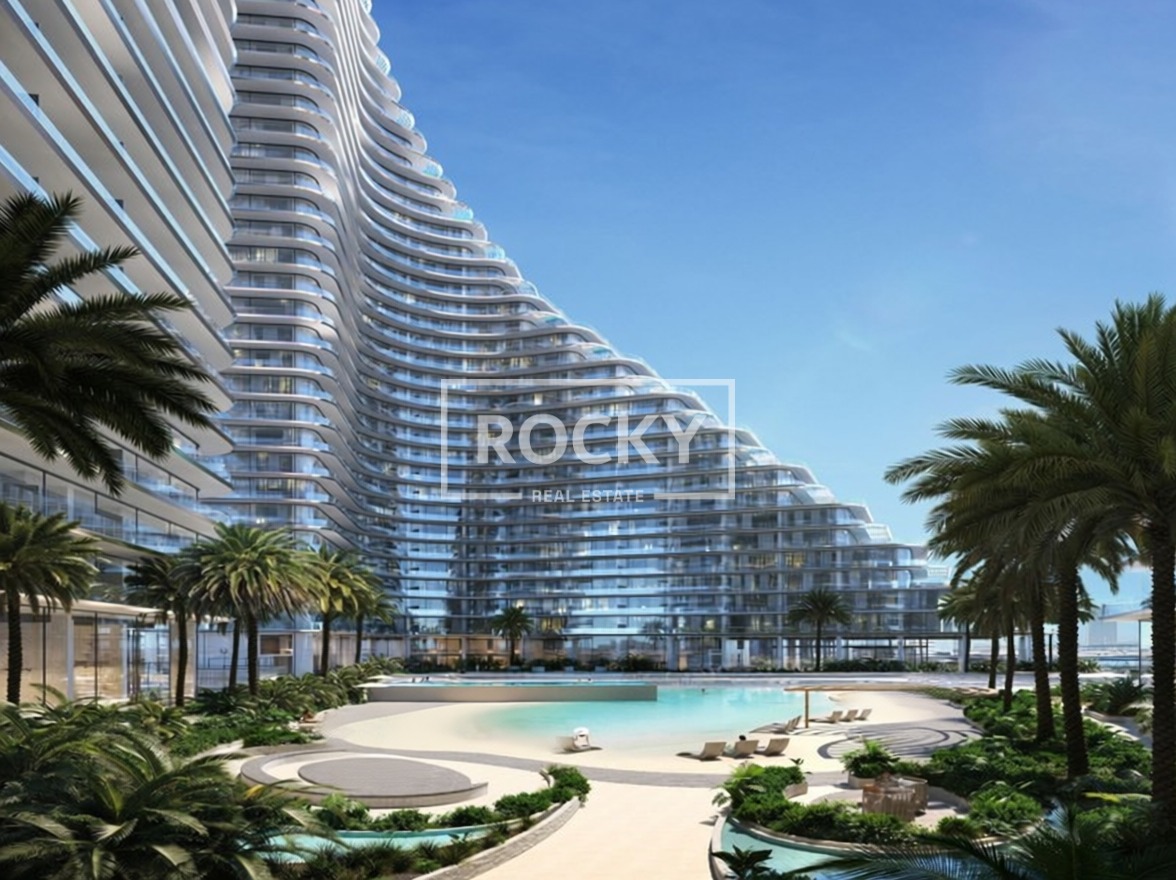 Spacious Layout | Modern Facade