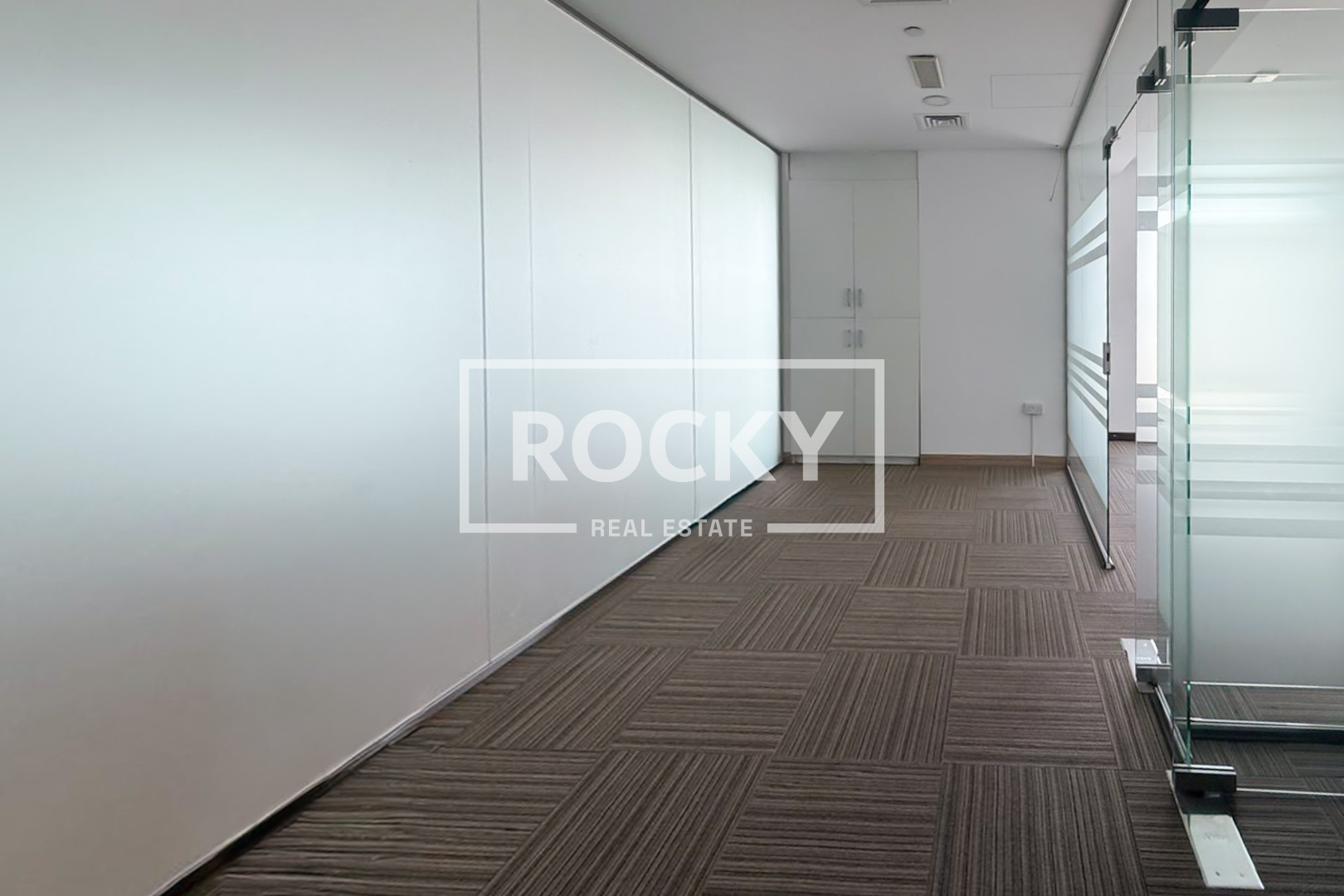 Sheikh Zayed Road View | Vacant | Unfurnished