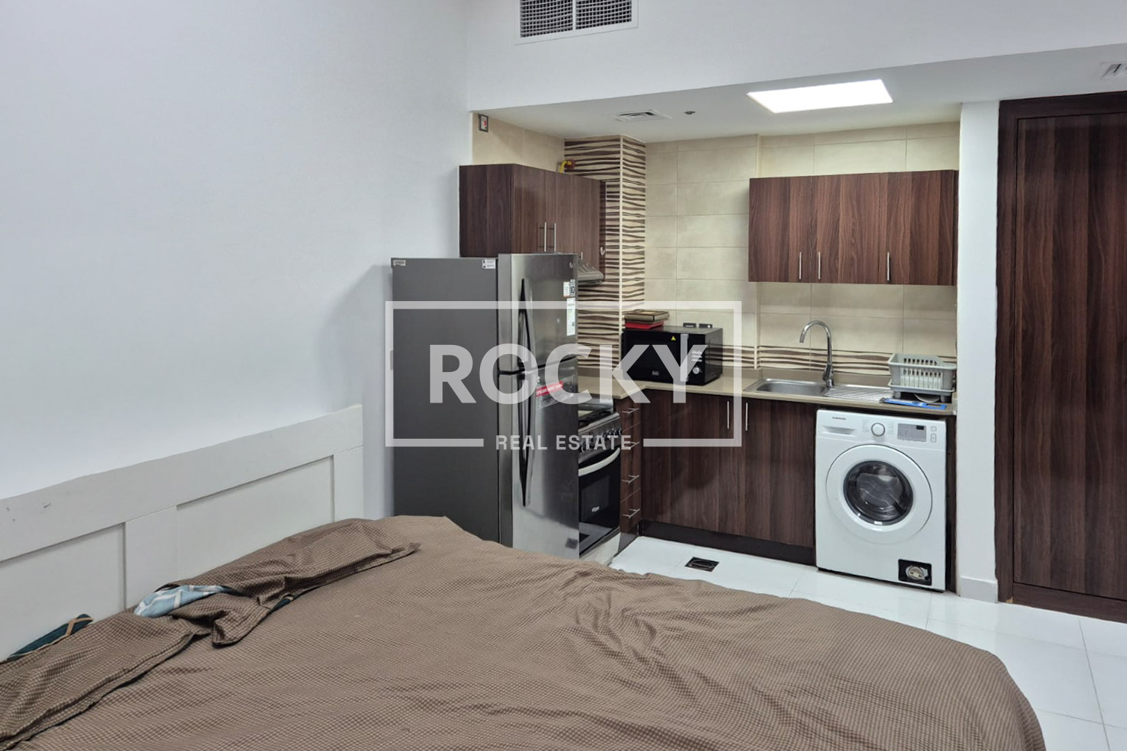 Fully Furnished | Vacant | High Class Facilities